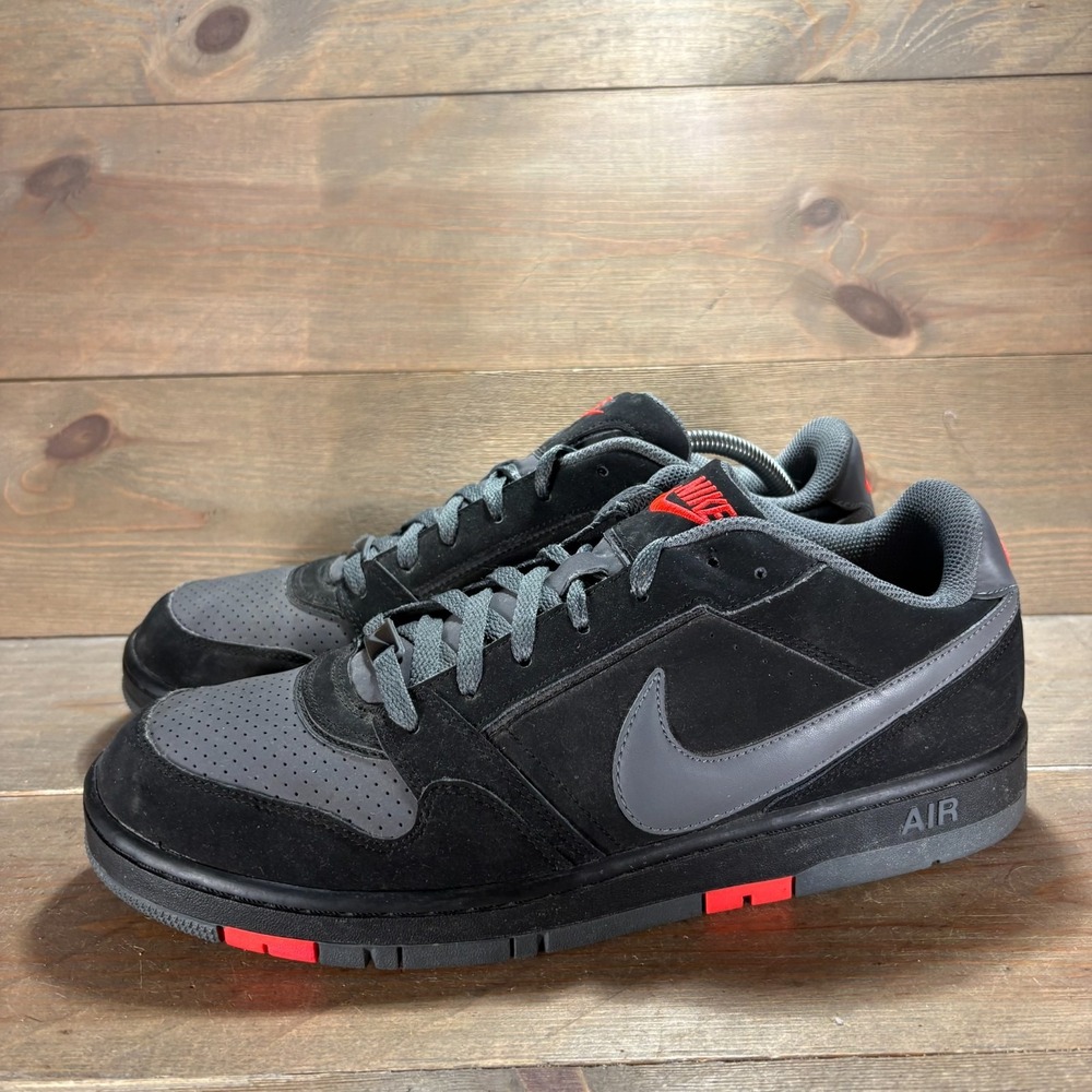 Nike Air Prestige III Mens size 11.5 shoes Black Suede Low Top Casual sneakers